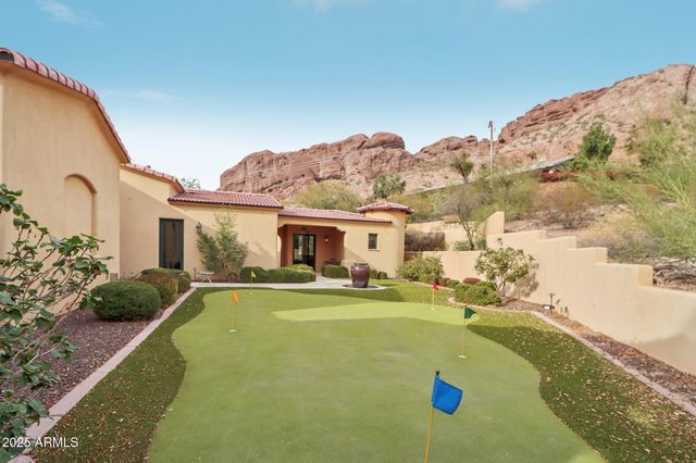 4836 E White Gates Drive, Phoenix, AZ 85018