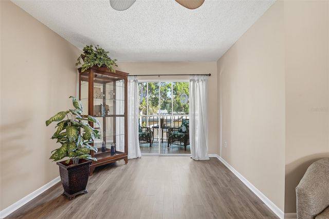 952 VIRGINIA STREET 202, Dunedin, FL 34698