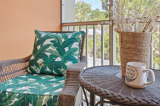 952 VIRGINIA STREET 202, Dunedin, FL 34698