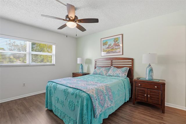 952 VIRGINIA STREET 202, Dunedin, FL 34698