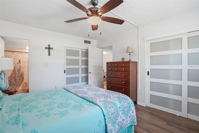 952 VIRGINIA STREET 202, Dunedin, FL 34698