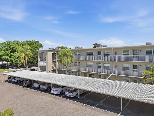 952 VIRGINIA STREET 202, Dunedin, FL 34698