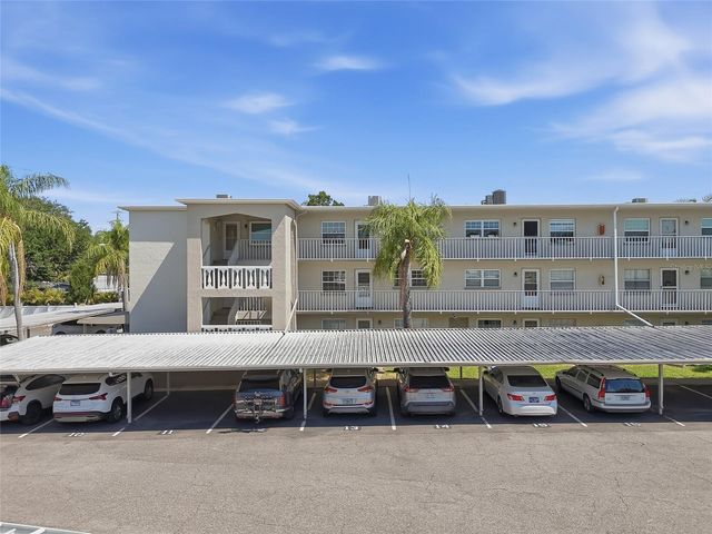 952 VIRGINIA STREET 202, Dunedin, FL 34698