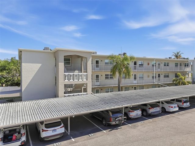 952 VIRGINIA STREET 202, Dunedin, FL 34698