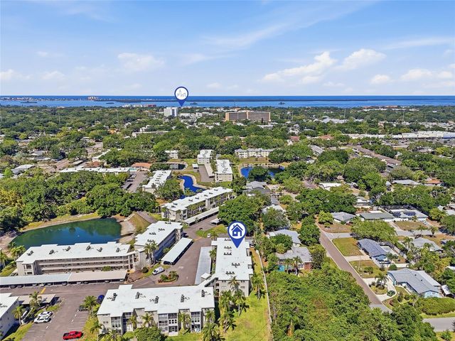 952 VIRGINIA STREET 202, Dunedin, FL 34698