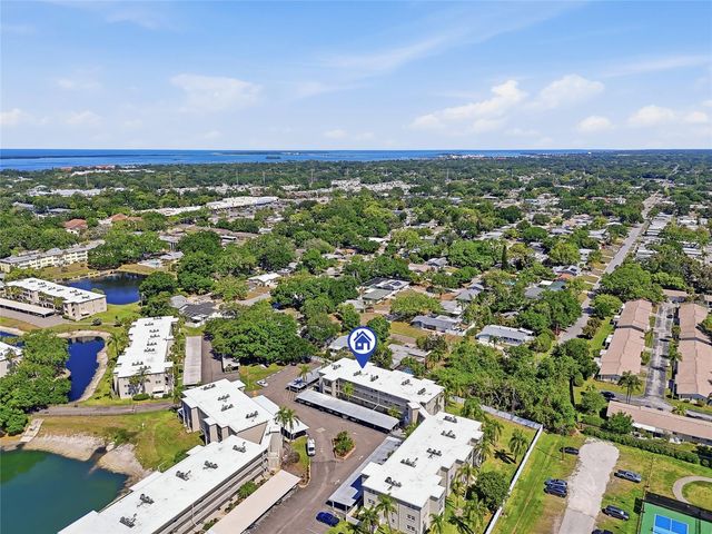 952 VIRGINIA STREET 202, Dunedin, FL 34698
