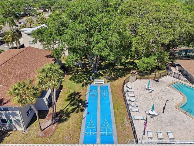 952 VIRGINIA STREET 202, Dunedin, FL 34698