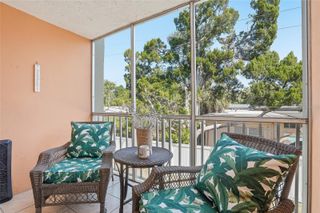 952 VIRGINIA STREET 202, Dunedin, FL 34698