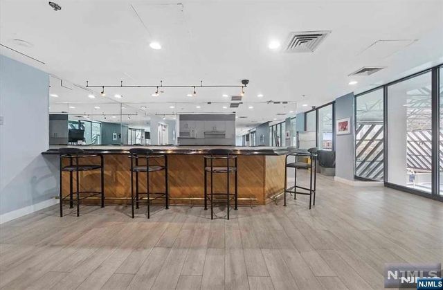 7000 Boulevard East Boulevard 49I, Guttenberg, NJ 07093