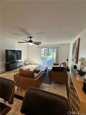 22867 Cove View Street B, Canyon Lake, CA 92587