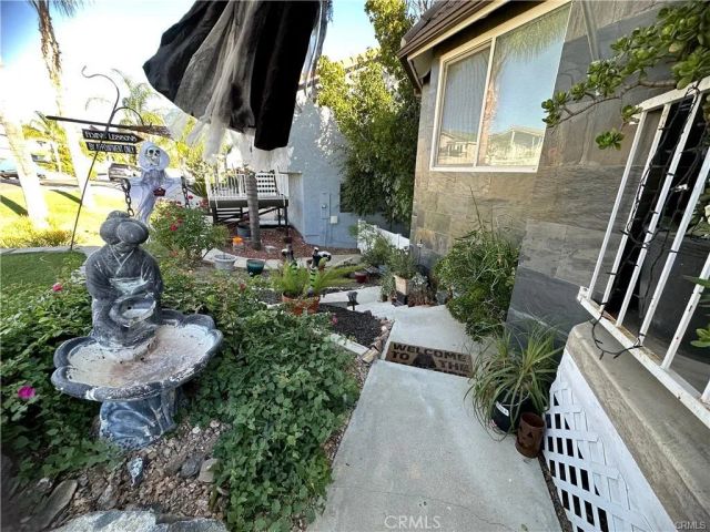 22867 Cove View Street B, Canyon Lake, CA 92587