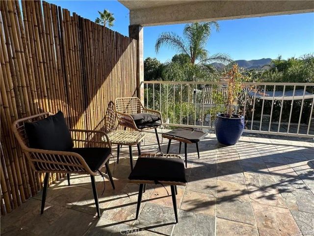 22867 Cove View Street B, Canyon Lake, CA 92587