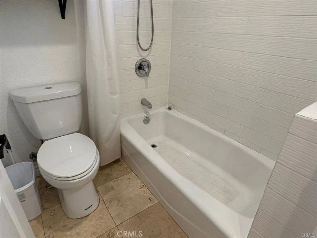 22867 Cove View Street B, Canyon Lake, CA 92587