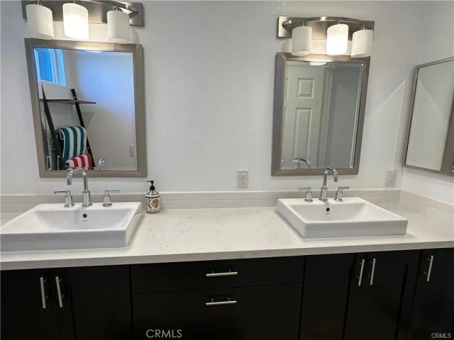 22867 Cove View Street B, Canyon Lake, CA 92587