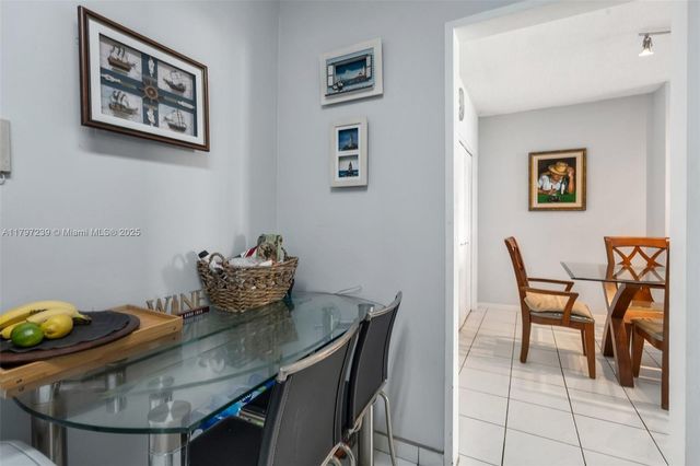 5601 Collins Ave 615, Miami Beach, FL 33140