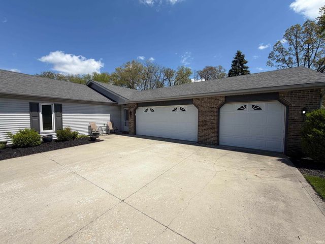 8306 Stand Ridge Run, Fort Wayne, IN 46825