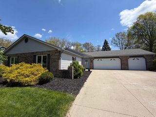 8306 Stand Ridge Run, Fort Wayne, IN 46825