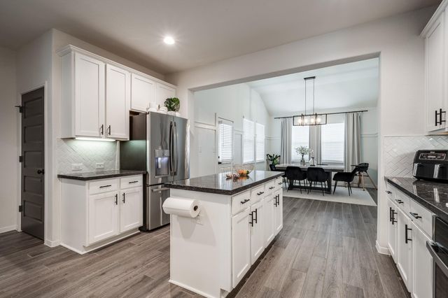 14231 Angelina Drive, Baytown, TX 77523