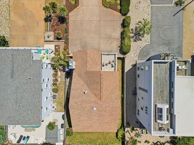 853 S Atlantic AVE, Virginia Beach, VA 23451