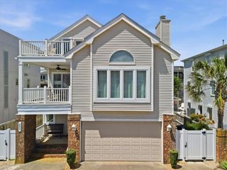 853 S Atlantic AVE, Virginia Beach, VA 23451