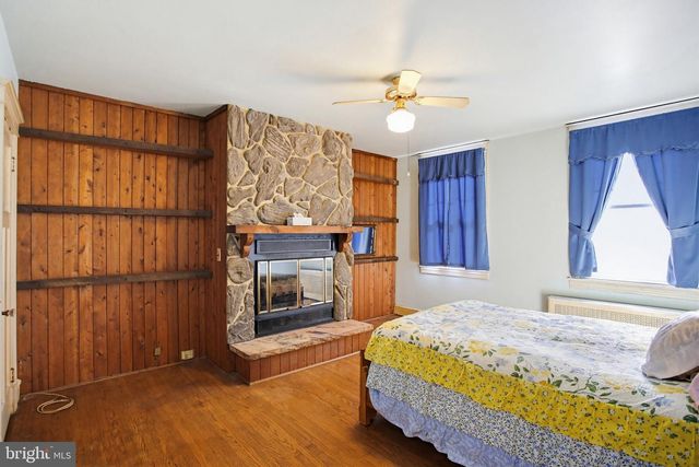 4308 PARKSIDE DR, Baltimore, MD 21206