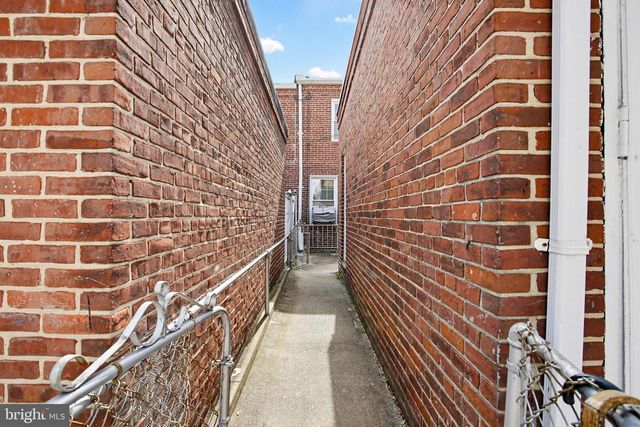 4308 PARKSIDE DR, Baltimore, MD 21206