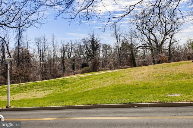 4308 PARKSIDE DR, Baltimore, MD 21206