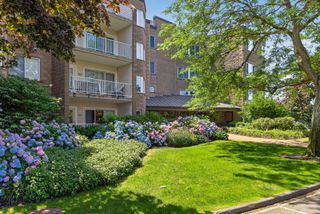 1 Belmont Road APT 315, West Harwich, MA 02671