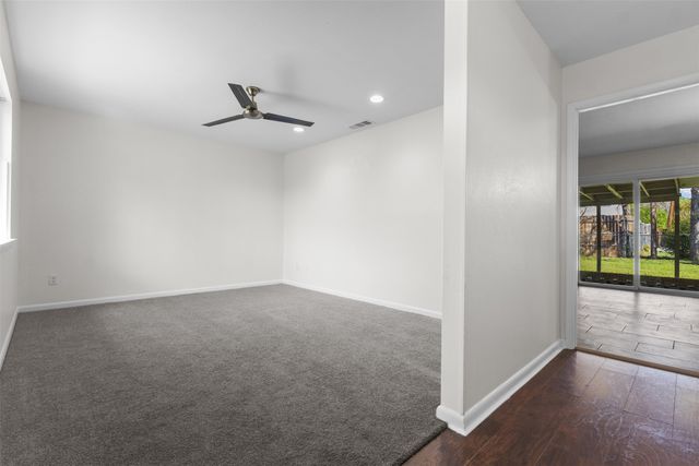 2909 Grove Street, Irving, TX 75060