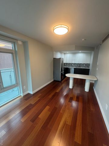 14238 37th Avenue 4C, Flushing, NY 11354