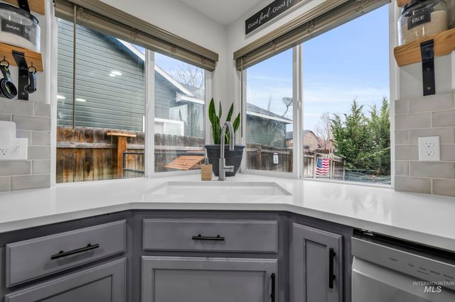 3614 S Creekwood Way, Boise, ID 83709