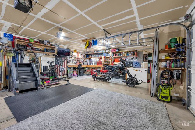 3614 S Creekwood Way, Boise, ID 83709