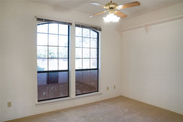 5202 Bradley Lane, Arlington, TX 76017