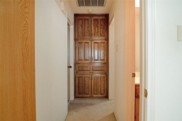 5202 Bradley Lane, Arlington, TX 76017