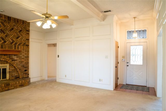 5202 Bradley Lane, Arlington, TX 76017