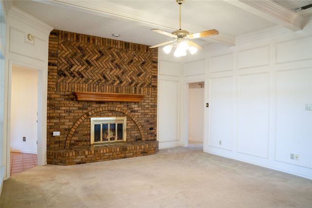 5202 Bradley Lane, Arlington, TX 76017