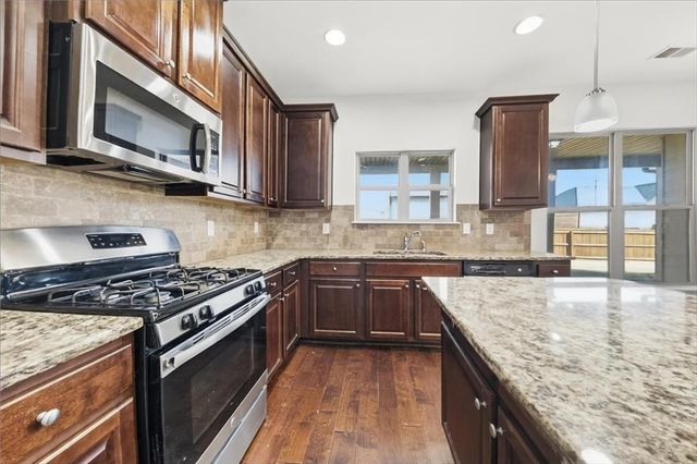 12191 Centerra Drive, Hampton, GA 30228