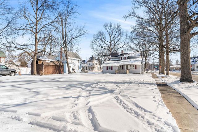 418 S Main Street, Monticello, IN 47960