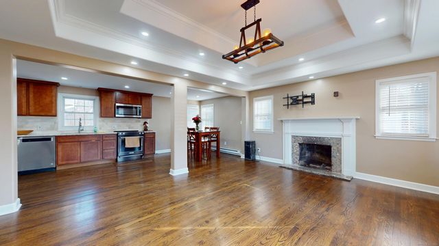 104 Robin Hill Road, Meriden, CT 06450