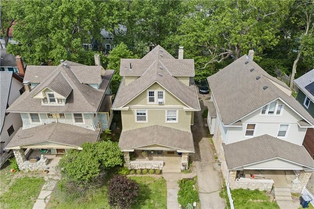 4136 CHARLOTTE Street, Kansas City, MO 64110