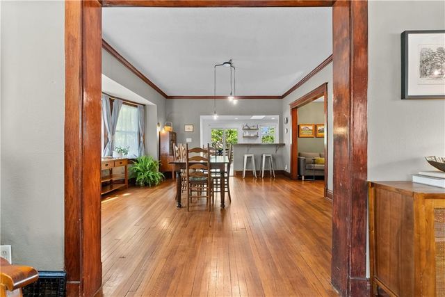 4136 CHARLOTTE Street, Kansas City, MO 64110