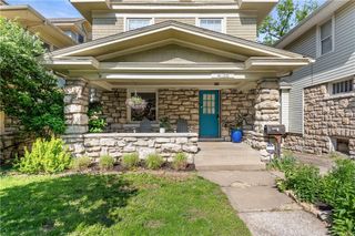 4136 CHARLOTTE Street, Kansas City, MO 64110