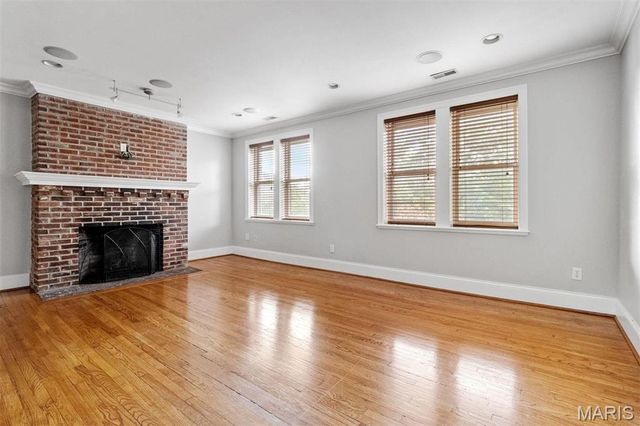 319 N Taylor Avenue C, St Louis, MO 63108