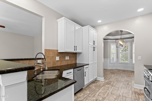 189 Kentucky Derby Lane, Lillington, NC 27546