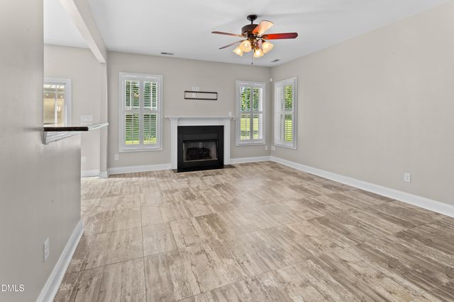 189 Kentucky Derby Lane, Lillington, NC 27546