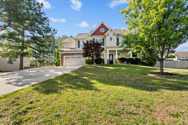 189 Kentucky Derby Lane, Lillington, NC 27546