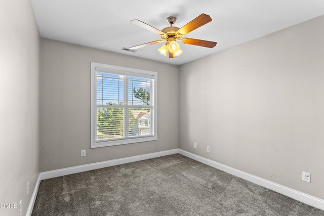 189 Kentucky Derby Lane, Lillington, NC 27546