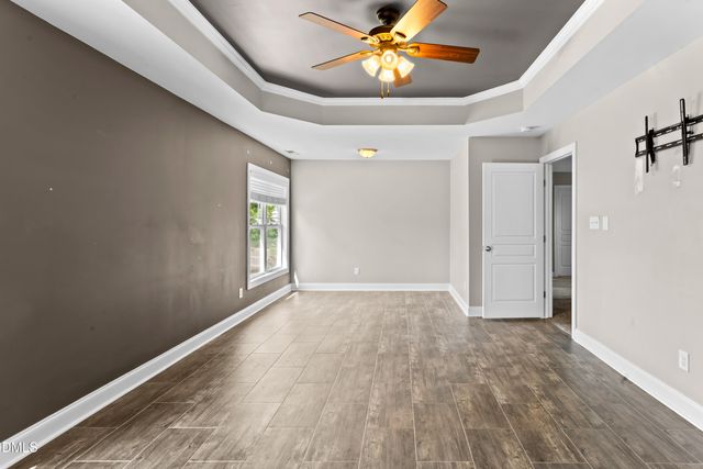 189 Kentucky Derby Lane, Lillington, NC 27546