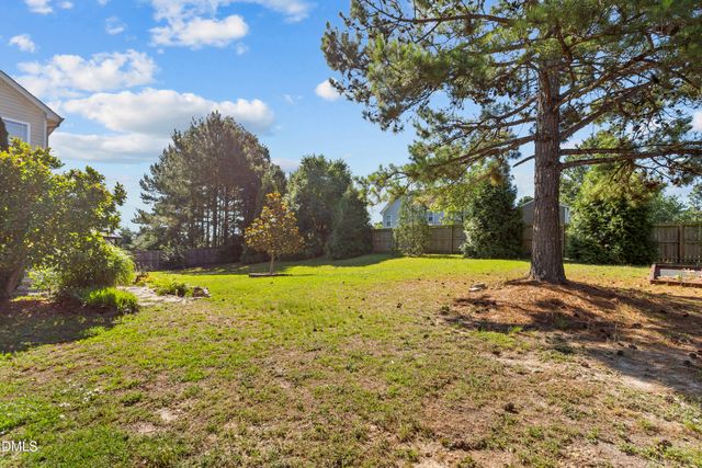 189 Kentucky Derby Lane, Lillington, NC 27546