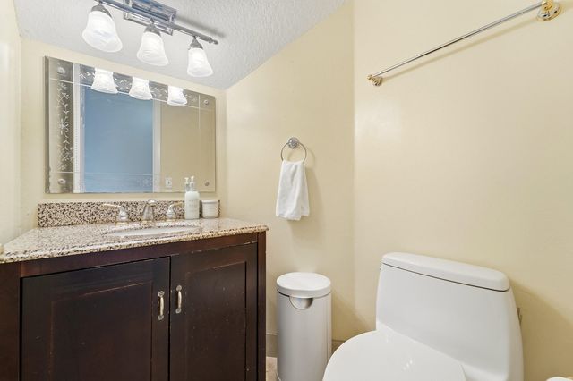 3275 NW 122nd Avenue, Sunrise, FL 33323